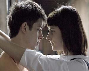 Te invit la film,