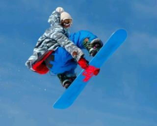 Dew Tour 2011 Bucuresti: Snowboarderii se vor intrece in Parcul Carol