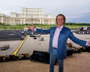 ANDRE RIEU inregistreaza un nou record: alte 5.000 de bilete au fost suplimentate