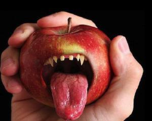 In fiecare an, pe eBay sunt vandute produse Apple in valoare de un miliard de dolari