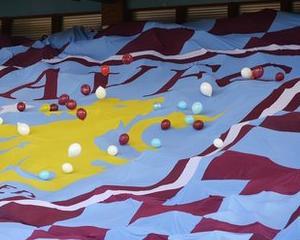 "Aston Villa" este de vanzare