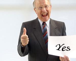 Cei mai multi angajati prefera sa aiba un sef barbat