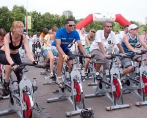 "Cea mai mare ora de sport" incepe sambata