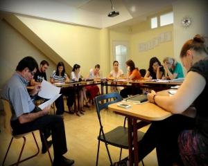 Cambridge CELTA certifica 12 profesori romani, la noi in tara, pentru a preda engleza oriunde in lume