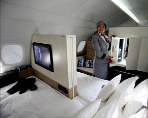 Compania aeriana Etihad vinde un bilet de avion cu 18.000 de euro