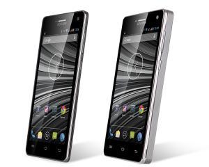 GOCLEVER lanseaza INSIGNIA 500, un smartphone cu doua baterii incluse