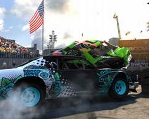 Modul de joc Demolition Derby, disponibil pentru posesorii jocului GRID 2