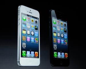 Cum sa-ti virusezi iPhone-ul cu incarcatorul
