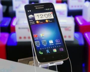 Vibe X, super-telefonul Lenovo de la Berlin