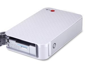 LG Pocket Photo, imprimanta care iti printeaza pozele de pe telefon
