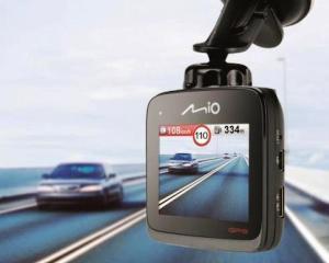 Mio lanseaza camera video cu GPS incorporat si alerte radar actualizate pe viata