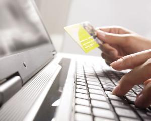 MasterCard: Platile contactless, adoptate de tot mai multe tari europene