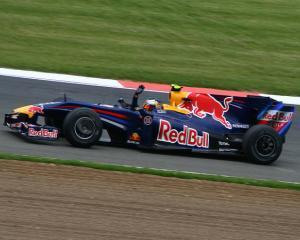 Probleme mari in Formula 1 din cauza unui roman