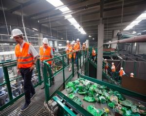 BERD, unul dintre cei mai importanti investitori straini in Romania, in vizita la fabricile Green Group