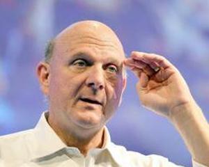Microsoft trebuie sa se repuna in miscare, pentru a evita "imbatranirea", spune Steve Ballmer