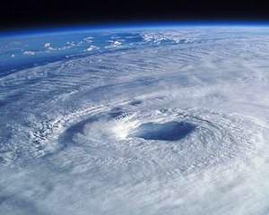 Expertii avertizeaza: Temperatura oceanelor creste, iar cicloanele vor deveni tot mai violente