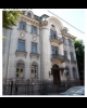 vanzare vila in zona Unirversitate, vila de patrimoniu .Vila compusa din 4 corpuri de cladire. Corp A – S+P+2+M, suprafata 1096mp, corp B – S+P+1 , suprafata 109mp, Corp C – parter suprafata 11mp , corp D – parter suprafata 48mp. Suprafata utila inchiriab