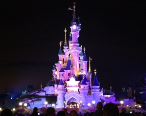 "Disneyland-ul de Varsovia" va costa 400 de milioane de euro
