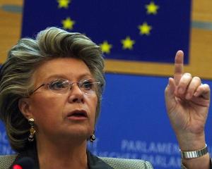 Viviane Reding, multumita de blocarea abaterilor din Romania