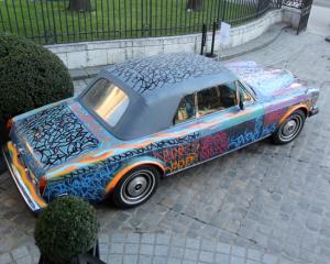 Rolls Royce-ul lui Eric Cantona va fi scos la licitatie