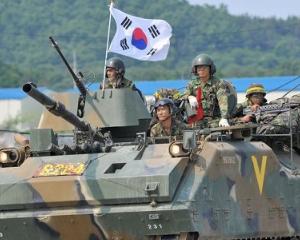 Coreea de Sud si SUA nu se sperie de "razboiul sacru" cu care ameninta Coreea de Nord
