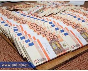Polonezii au capturat un milion de euro in bancnote false