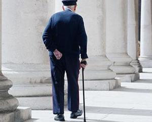 Numarul pensionarilor s-a redus cu peste 100.000 in 2011
