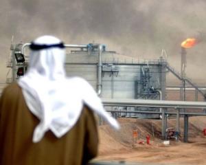 Arabia Saudita: petrolul s-ar putea ieftini