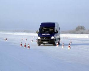 Mercedes a castigat Arctic Van Test 2012