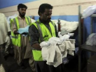 Pakistan: peste 1.000 de nou-nascuti au fost ucisi sau abandonati in 2010