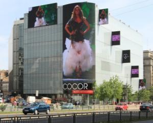 Tranzactie record: Spatiu din Cocor vandut pentru 20.000 de euro metrul patrat