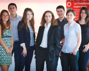 Vodafone Romania ofera 13 stagii de practica platite pentru studenti