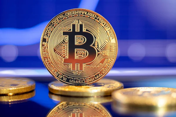 BITCOIN a atins 64.000 de dolari peste noapte - analiza cresterii impresionanta pe piata crypto