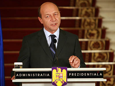Traian Basescu: castiga militarii care si-au dus misiunea pana la capat