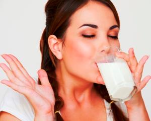 Consumat in exces, laptele de vaca poate provoca... cancer