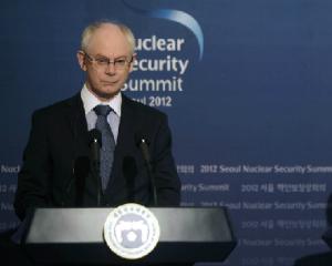 Un grup de hackeri a furat emailuri din contul lui Herman Van Rompuy, presedintele Consiliului European
