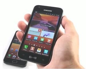 Samsung a lansat modelul de smartphone Galaxy R 