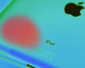 Apple catre clientii care se plang ca noul iPad frige: Nu-i chiar atat de calda