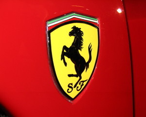 Red Friday la Ferrari! Reduceri de 50%