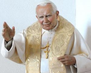 Papa Ioan Paul al II-lea va "invia" pe Facebook