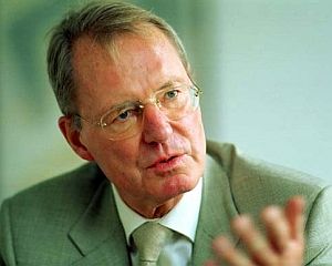 ANALIZA: Economistul Hans-Olaf Henkel propune o solutie radicala pentru salvarea Europei. In ce masura ar avea succes?