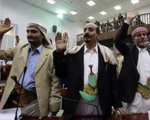 Opozitia din Yemen cheama populatia sa iasa vineri in strada. Parlamentul aproba starea de urgenta