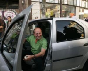 Basescu - suparat pe profitul Petrom si pe lipsa de moralitate a companiei