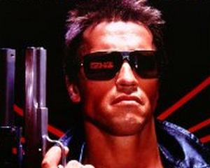 Ochelarii de soare "Terminator" de la Google vor fi disponibili pana la sfarsitul anului