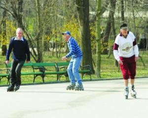 Comunismul pe tricouri si comunismul pe piele