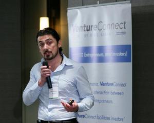 12 startup-uri isi prezinta afacerile la editia din 31 mai a VentureConnect