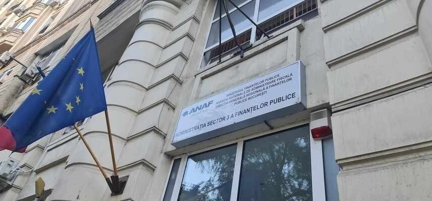 Controalele Antifraudei de la ANAF se vor face cu pistolul la brau. Inspectorii vor fi inarmati cand vor merge la verificari