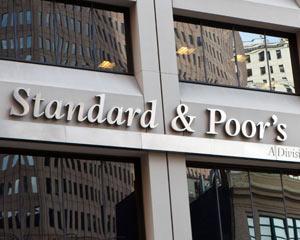 Standard&Poor's: "Deciziile BCE sunt bune, dar riscante"