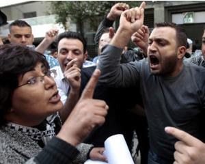 SIRIA: Mii de femei blocheaza strazile in timpul protestelor 