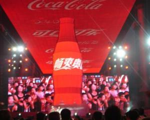 Fabrica de Coca Cola inchisa in China